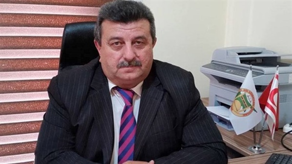 “Ramazan Bayramını tebrik ediyor hayırlara vesile olmasını Cenabı-ı Allah’tan niyaz ediyorum”.