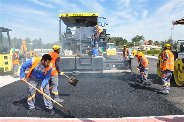 Girne-Alsancak anayolunda bugün yol yapım çalışması