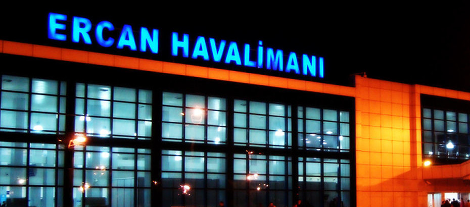 Ercan Havalimanı’na 3 buçuk ay aradan sonra ilk tarifeli uçuş gerçekleşti
