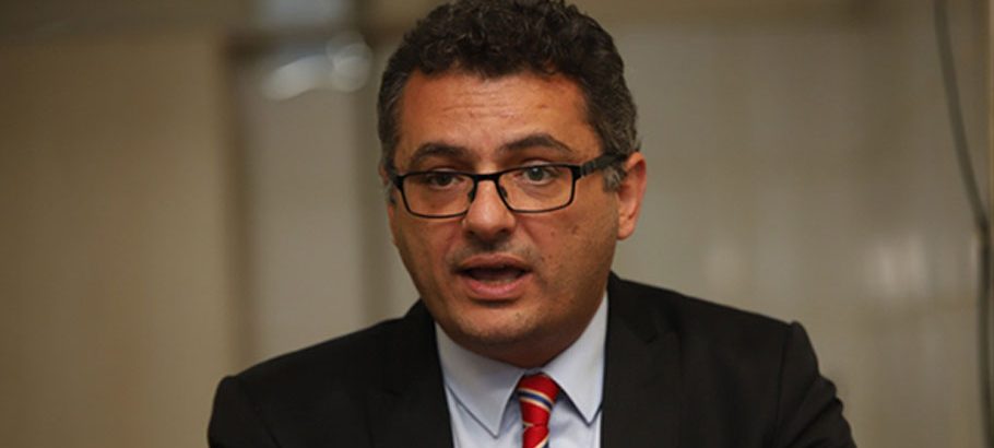 Erhürman: Ekonomi için kriz masası şart
