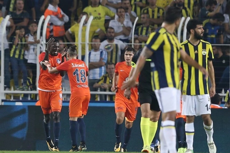 Fenerbahçe'de çöküş sürüyor