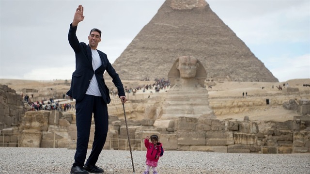 Dünyanın en uzun ve en kısası Mısır'da buluştu