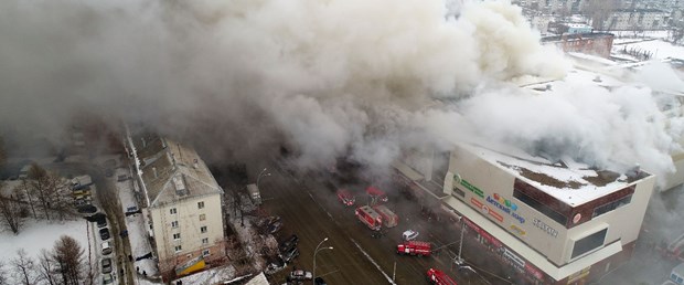 Rusya’da AVM’de 53 kişi yanarak can verdi