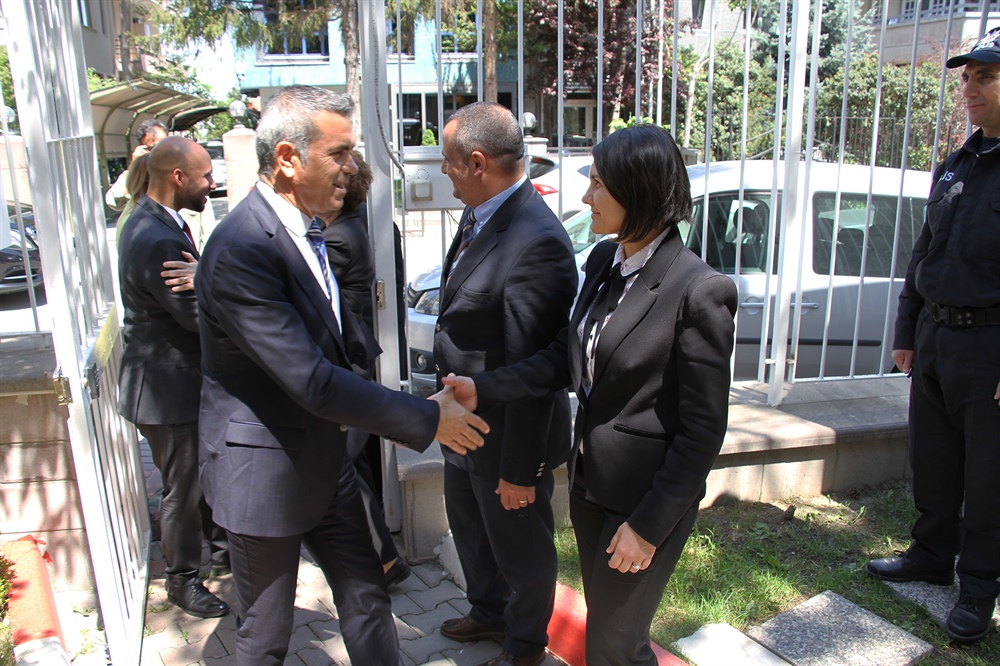 Uluçay, Ankara Büyükelçiliği’ni ziyaret etti