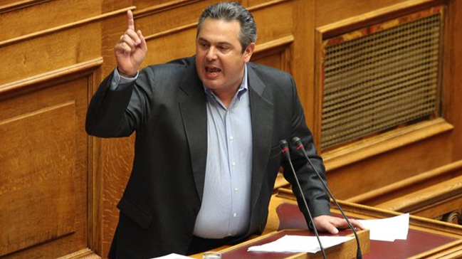 Yunan Savunma Bakanından ‘Bayrak’ açıklaması