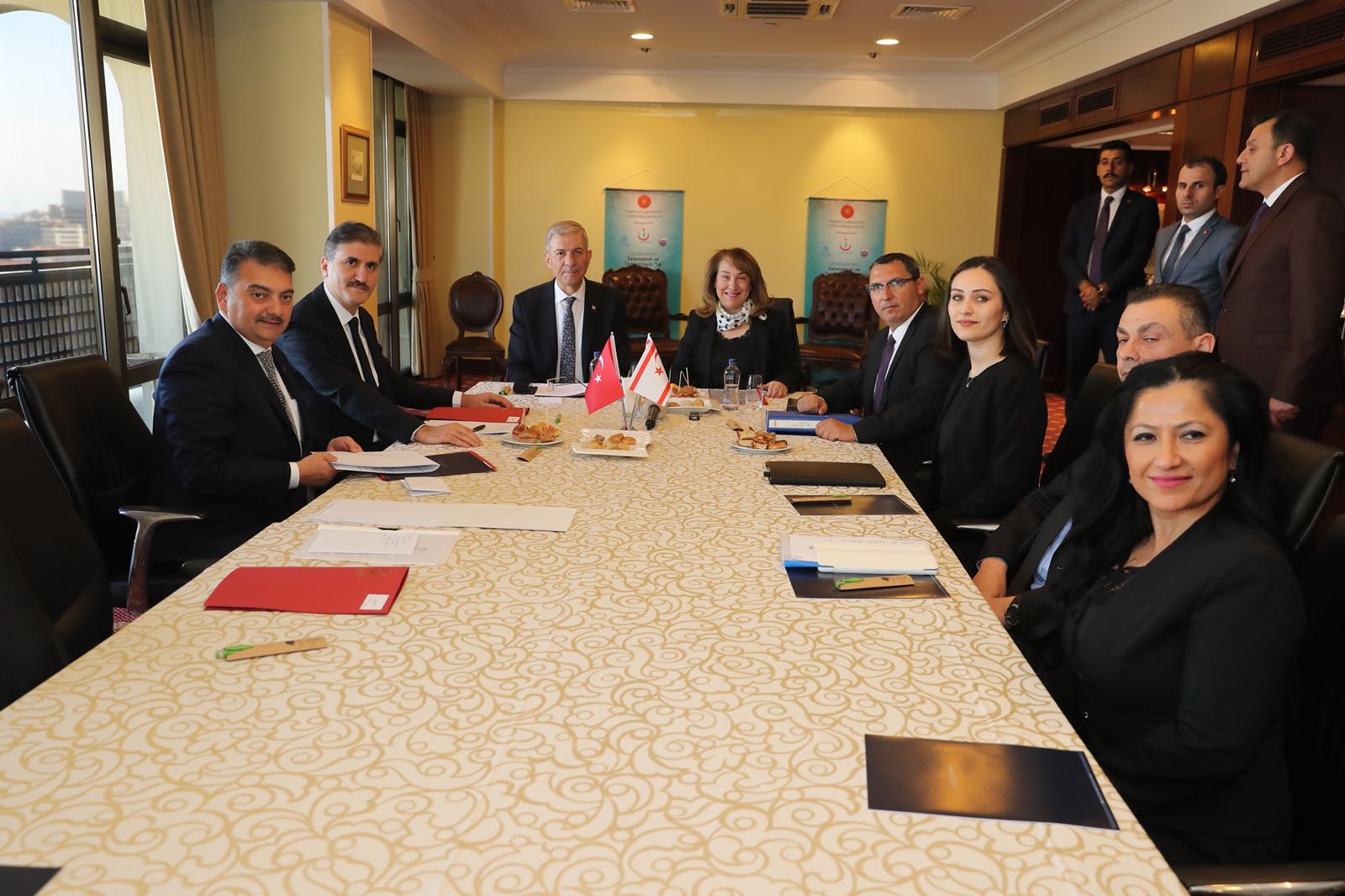 Sağlık Bakanı Besim, TC Sağlık Bakanı Demircan İle Görüştü