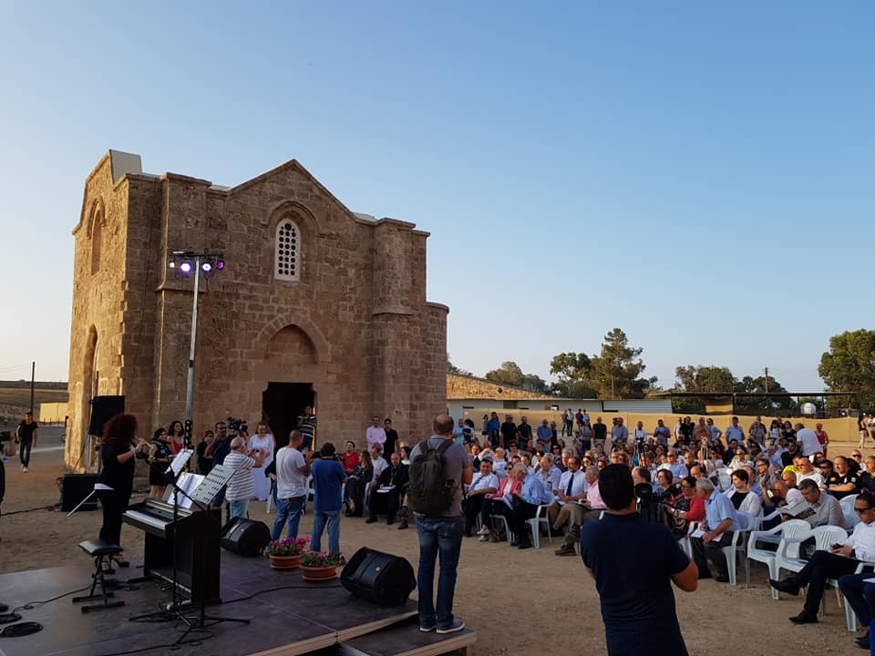Gazimağusa'da iki kilisenin koruma çalışması tamamlanarak açıldı