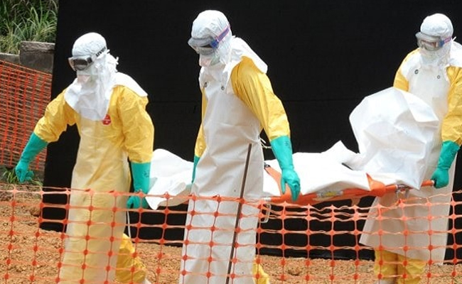 Ebola salgınında ölenlerin sayısı yükseliyor