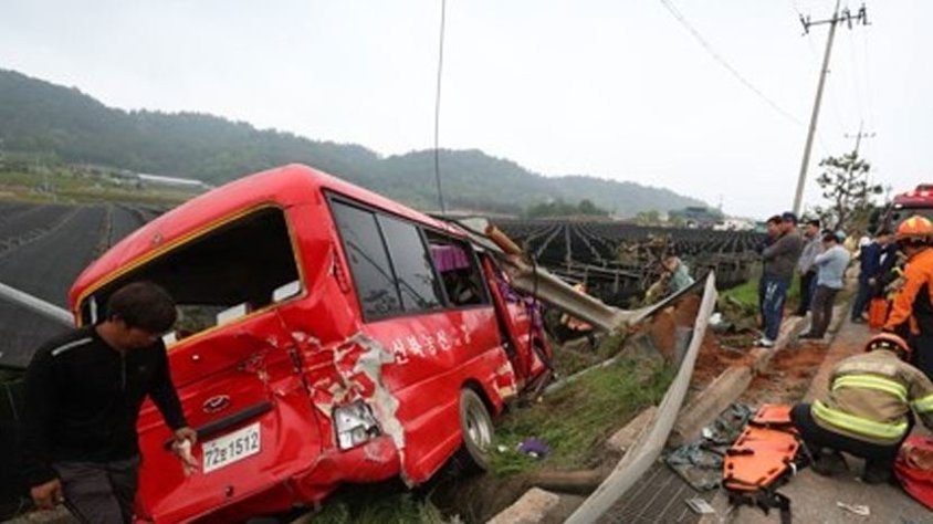 Güney Kore’de trafik kazası: 8 ölü