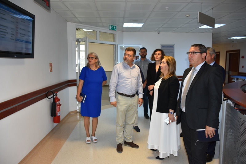 Sağlık Bakanı'ndan özel hastanelere ziyaret