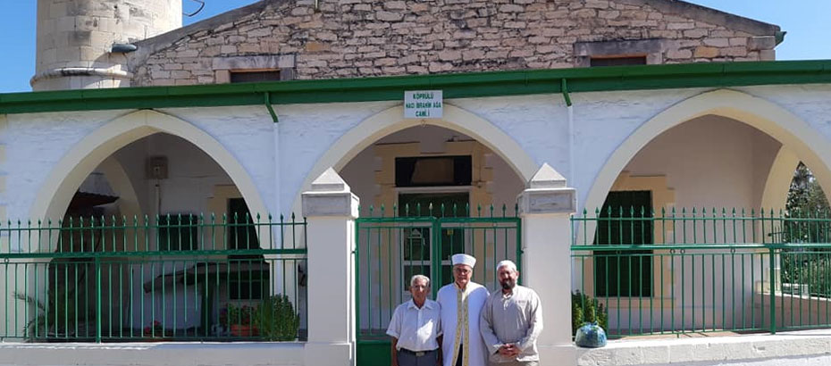 Atalay, Limasol’daki camileri ziyaret etti