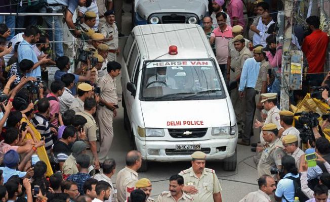 Hindistan’da otobüs kazasında ölenlerin sayısı 48’e yükseldi
