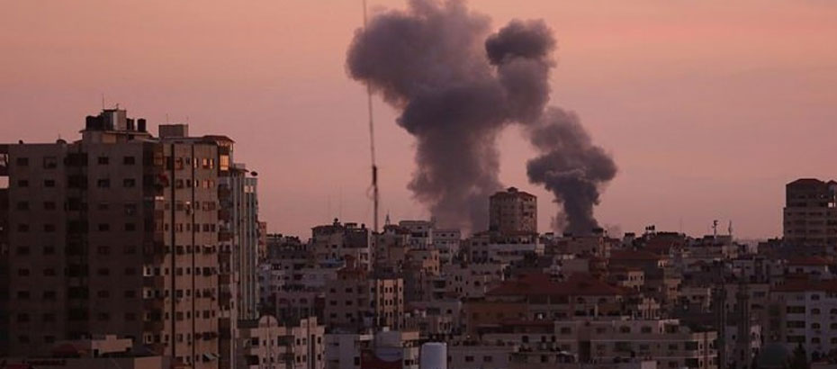 İsrail Gazze’yi yine vurdu