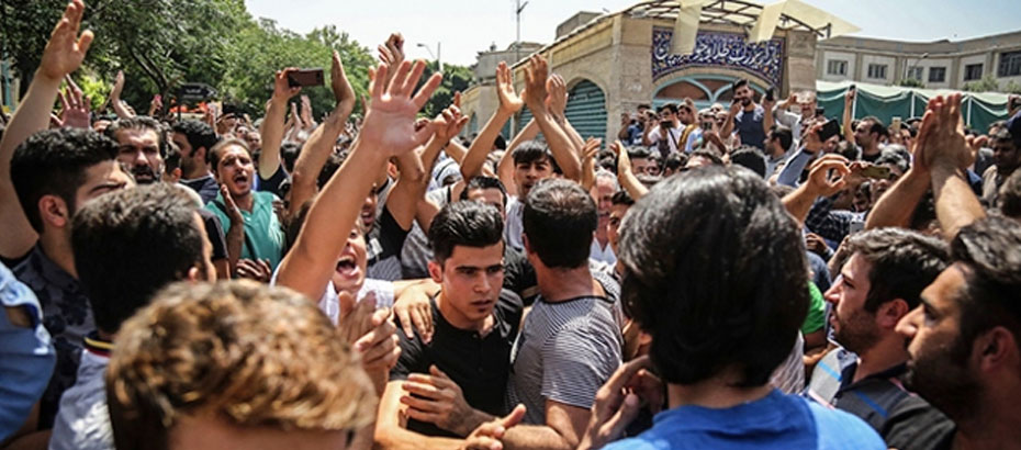 İran’da su protestolarında zehirlenenlerin sayısının 230’a yükseldi