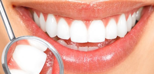 Evinizde nasıl diş beyazlatılır?