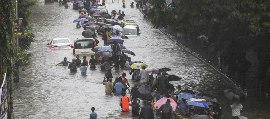 Hindistan’daki şiddetli yağışlarda 29 kişi öldü