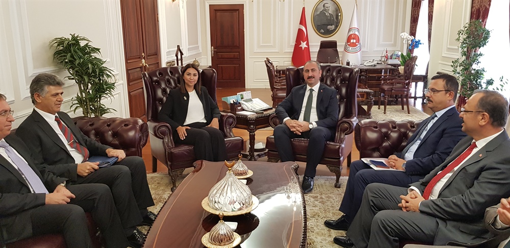 Baybars, TC Adalet Bakanı Abdülhamit Gül ile görüştü