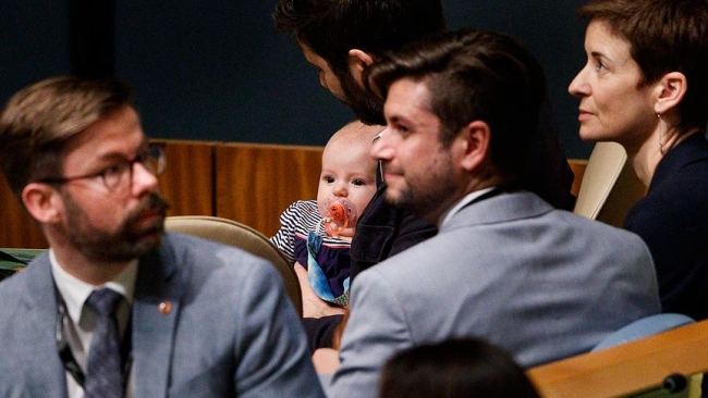 Yeni Zelanda Başbakanı Ardern BM’deki zirveye bebeğiyle geldi