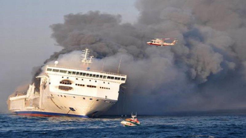 Baltık Denizi'nde feribot yangını