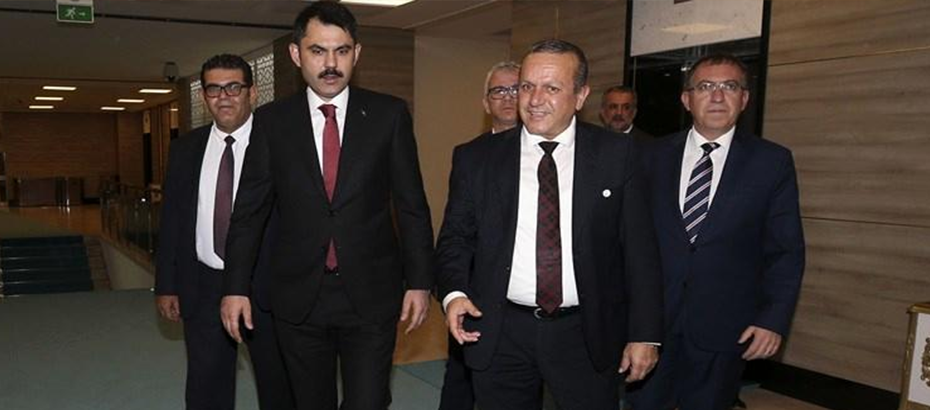 Ataoğlu, Ankara’da Kurum ile görüştü