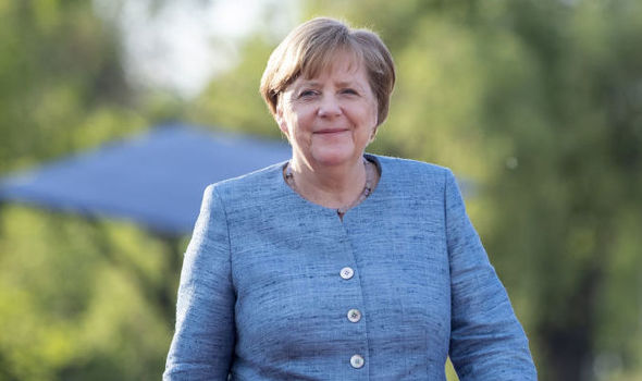 Merkel'in koltuğuna eski bir milletvekili talip oldu