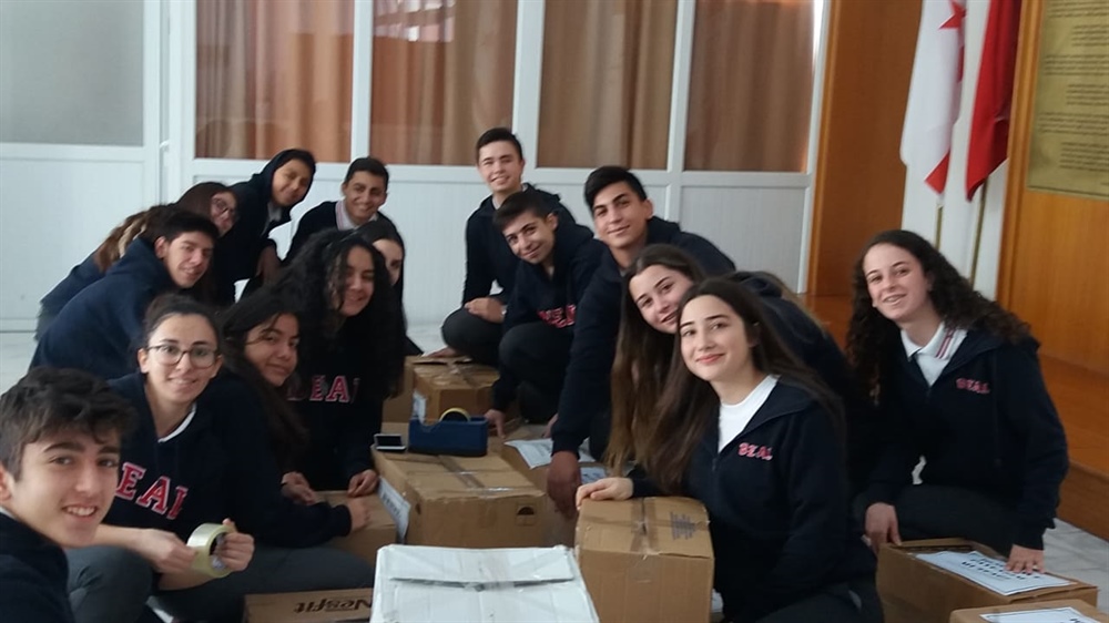 Bülent Ecevit Lisesi’nden (LTB) Paylaşım Mutfağı’na bağış 25 kolilik bağış