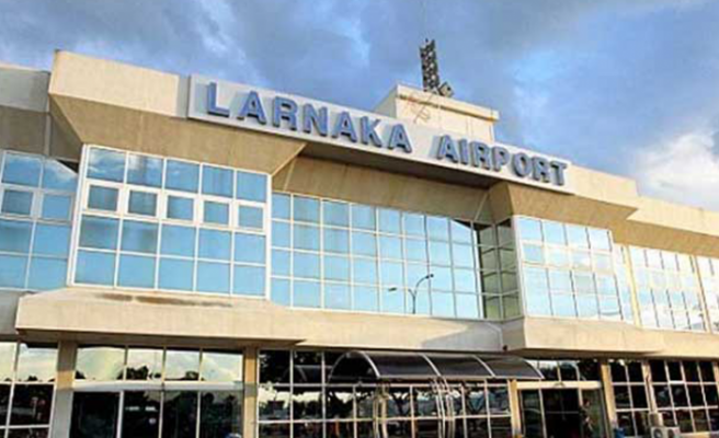 Larnaka Havalimanı’nda 20 kilo hintkeneviri