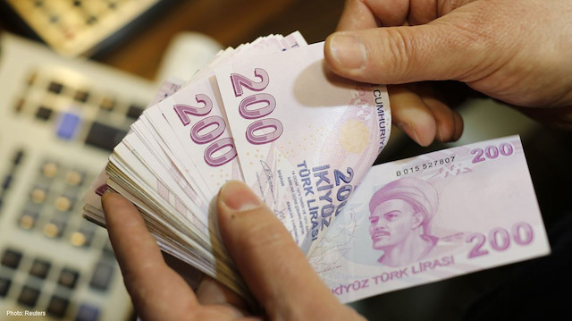 Türkiye'de net asgari ücret 2 Bin 20 TL oldu