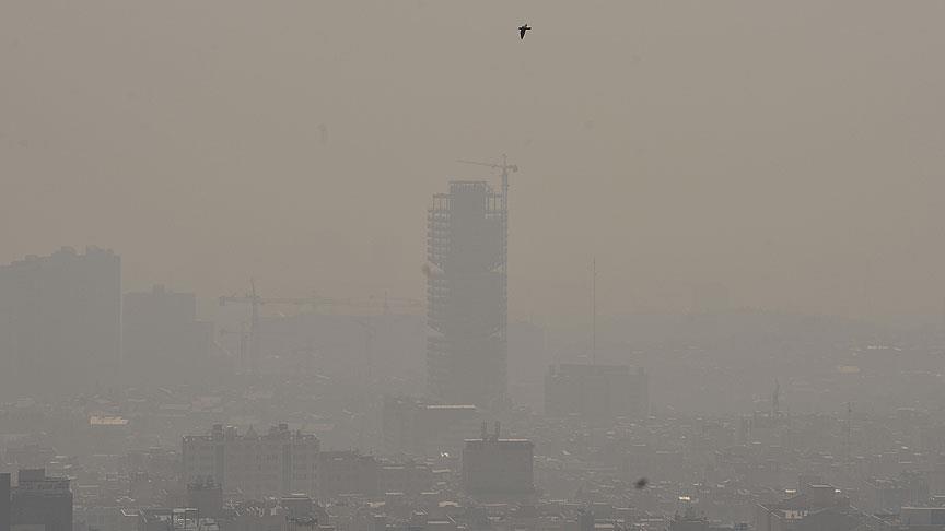 İran'da hava kirliliğine karşı “Otomobilsiz Salı” kampanyası