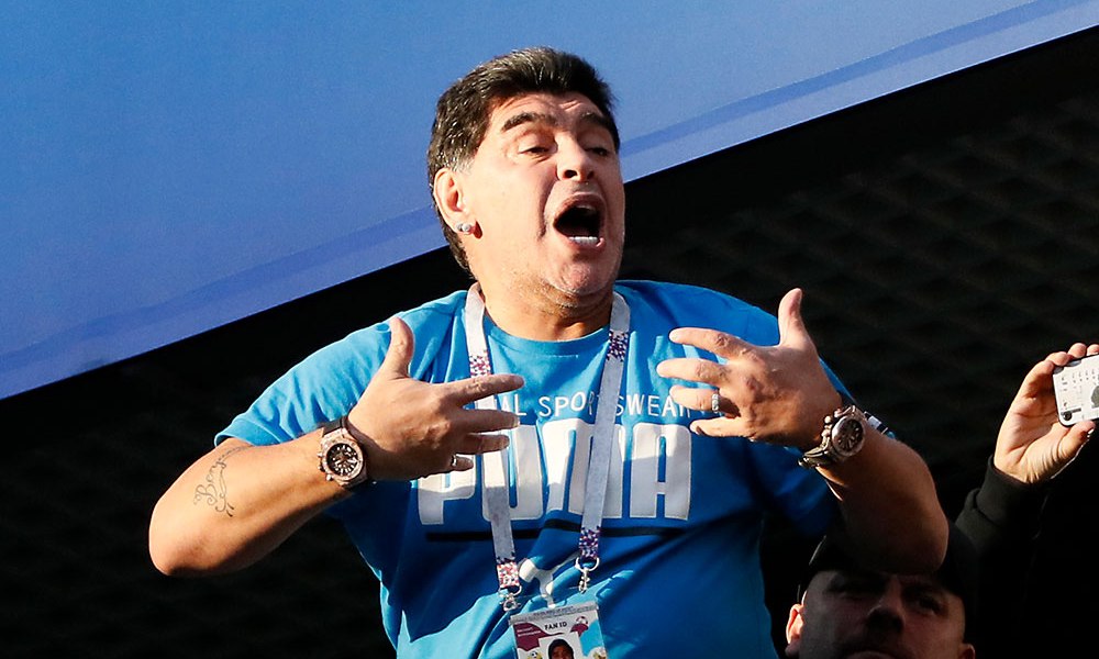 Maradona'ya mide kanaması teşhisi