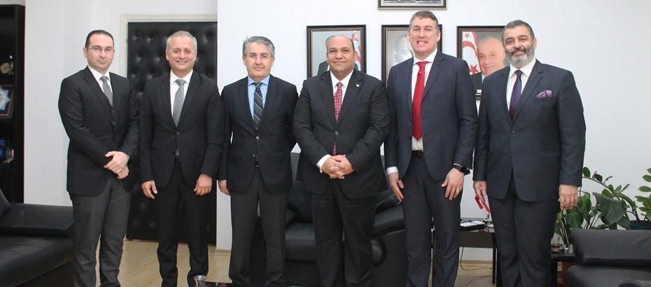 Vodafone Türkiye CEO’su Deegan Ulaştırma Bakanı Atakan’ı ziyaret etti
