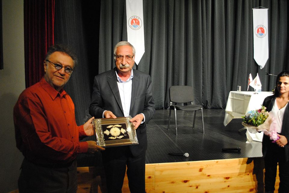 Tamer Levent, Girne Belediyesi Oda Tiyatrosu’na konuk oldu