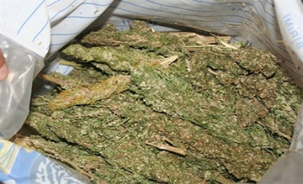 Kaleburnu sahilinde 17 kilo uyuşturucu madde ele geçirildi