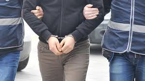 Girne'de cep telefonu hırsızlığından 1 kişi tutuklandı