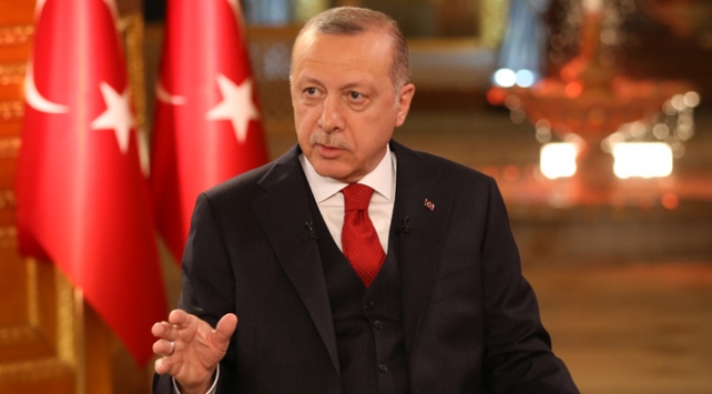 TC Cumhurbaşkanı Erdoğan: Bu milletin kırmızı çizgisi ezan, bayrak ve vatandır