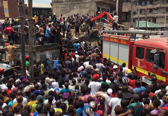 Nijerya’da ilkokul binası çöktü: 10 öğrenci öldü, 50 öğrenci kurtarıldı