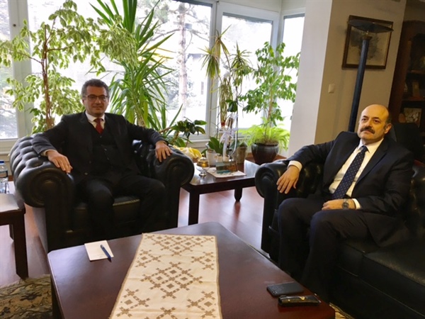 Erhürman, Türkiye Cumhuriyeti Yüksek Öğretim Kurulu Başkanı Prof. Dr. Yekta Saraç ile görüştü 