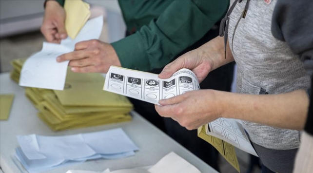 Yalova’da CHP ve AK Parti arasındaki fark 292 oya indi