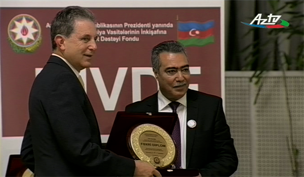 KKTC’nin Bakü eski temsilcisi Gazioğlu fahri diploma ile ödüllendirildi