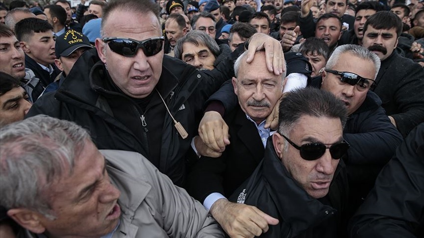 CHP Genel Başkanı Kemal Kılıçdaroğlu,saldırıya uğradı