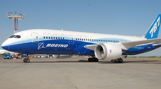 Boeing'in 787 Dreamliner uçağının hatalı üretildiği iddiası
