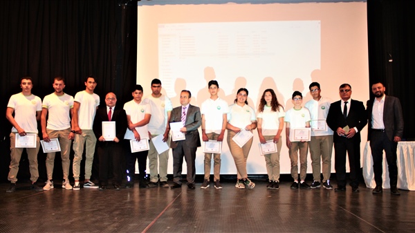 “Genç Yaklaşım Sosyal Sorumluluk Projesi” Ödül Töreni, Bakan Cemal Özyiğit’in katılımıyla gerçekleştirildi