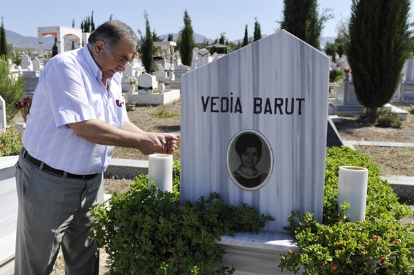 Vedia Barut, 16’ncı ölüm yıl dönümünde yarın Lefkoşa Mezarlığı’ndaki kabri başında anılıyor