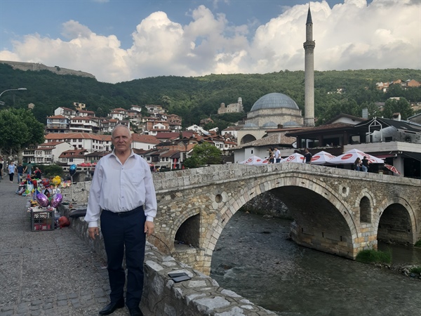 Zorlu Töre, Kosova’nın başkenti Priştine’yi ziyaret etti