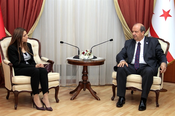 Başbakan Ersin Tatar,YÖDAK Başkanı Büke'yi kabul etti