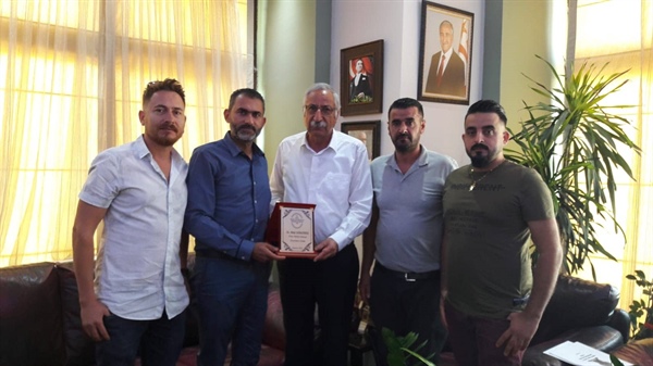 Güngördü, göreve yeni seçilen Kıbrıs Türk Berberler Birliği Yönetim Kurulu üyelerini kabul etti