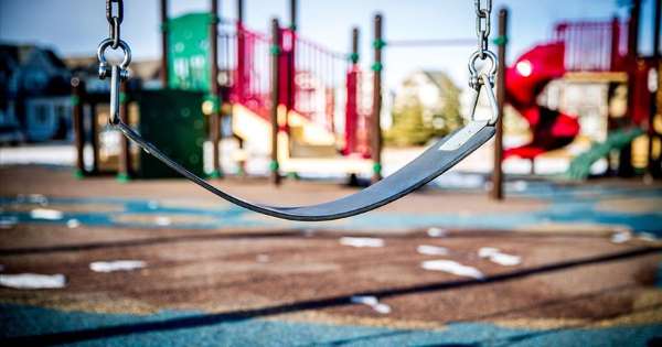 Hollanda'da ilkokul öğrencilerine oyun parkı yasağı