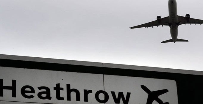 Londra’nın Heathrow Havaalanında grev sebebi ile uçuşlar iptal edildi