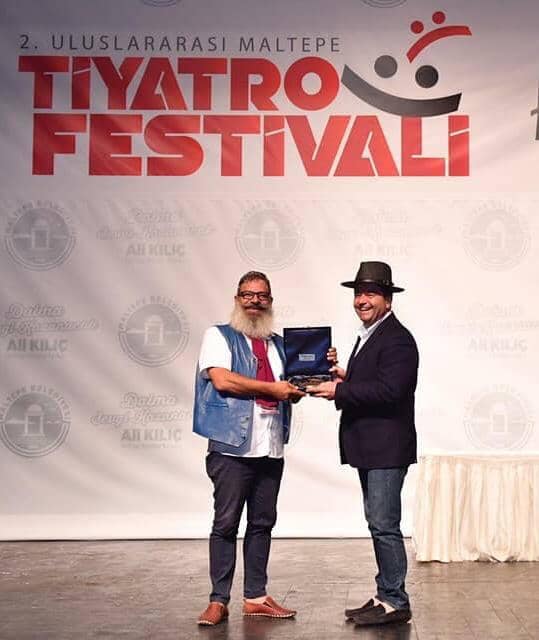 Girne Belediyesi Genel Sanat Yönetmeni Derman Atik’e “Emek Ödülü” verildi