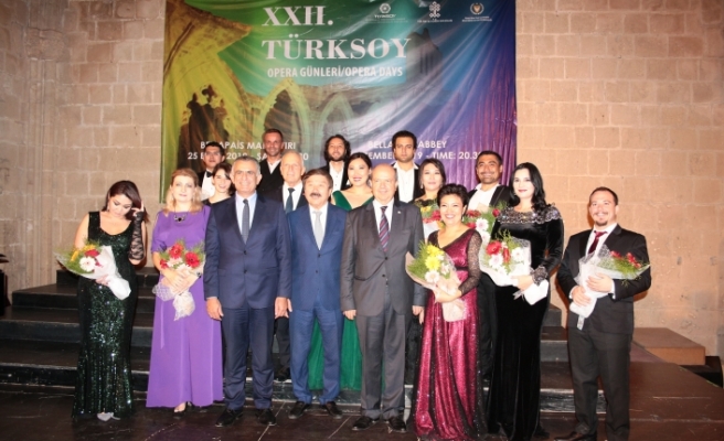 XXII. TÜRKSOY Opera Günleri Konseri ayakta alkışlandı